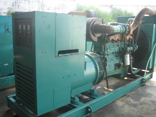 崇明租赁发电机- 发电机碳刷磨损的原因是什么