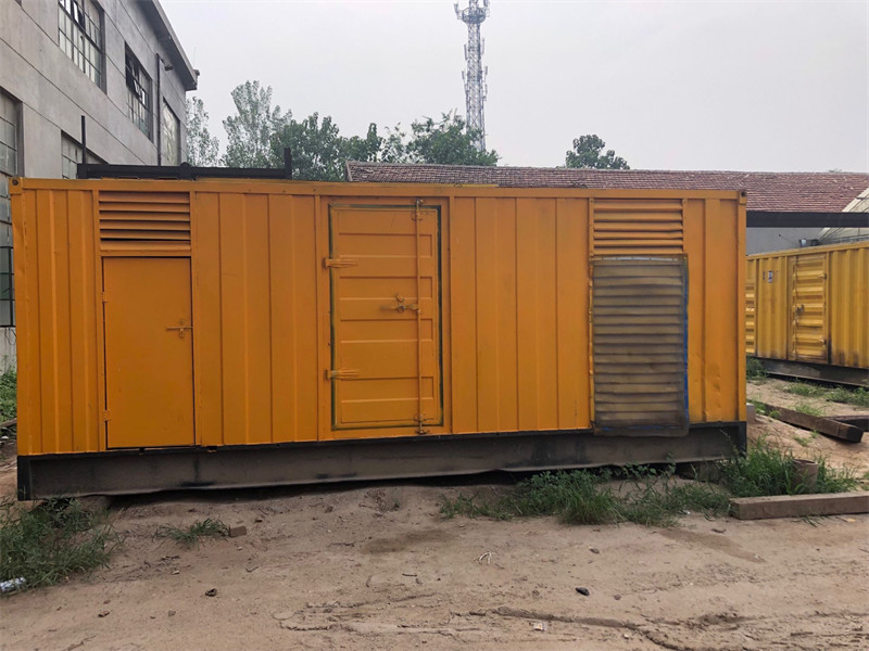 崇明柴油发电机如何判断新机油是否已经完全充满机油滤清器？