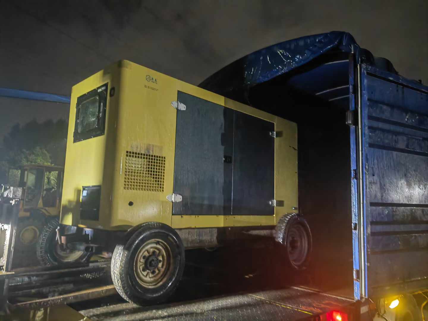 崇明如何根据负载特性选择合适的柴油发电机？