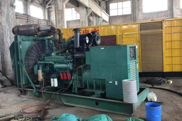 崇明发电机组的空气滤清器应该如何保养？