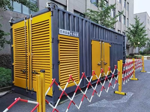 崇明如何使用转速表检查发动机的转速？